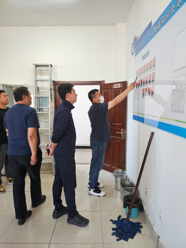 3598b2349(1).jpg 3598b2349(1).jpg